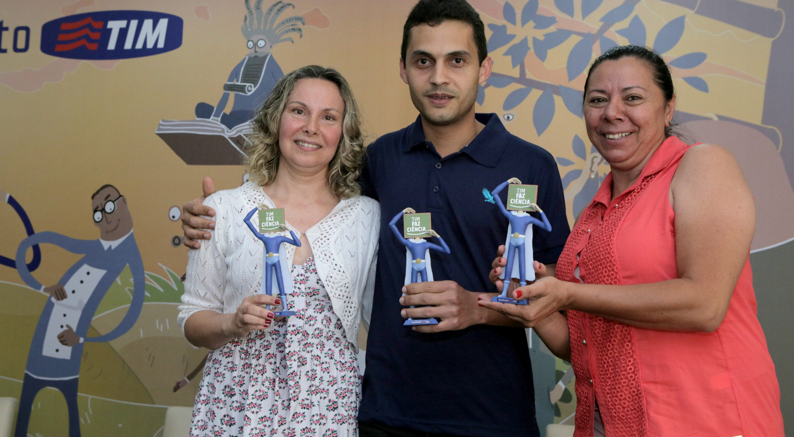 TFC 2014 awards prominent teachers