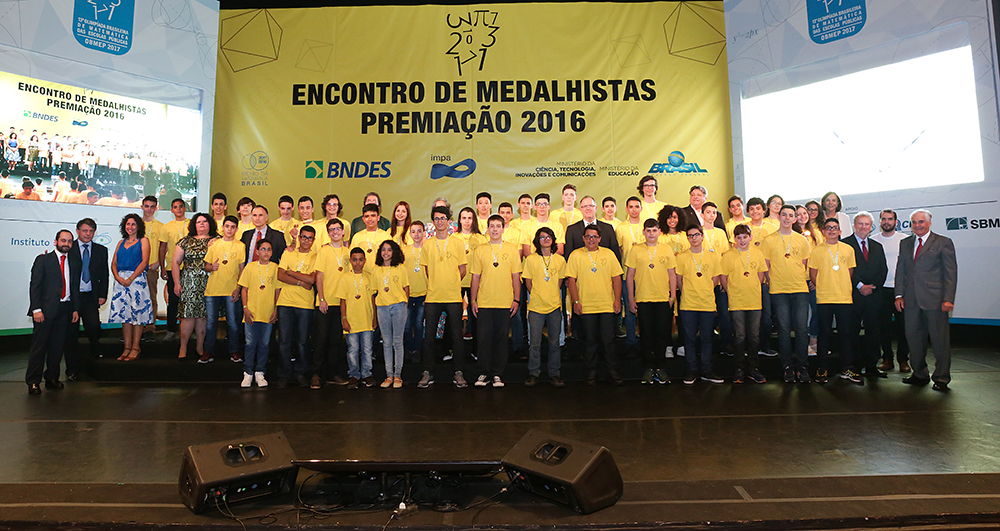 Bolsas IT-OBMEP seleciona 4ª turma de medalhistas